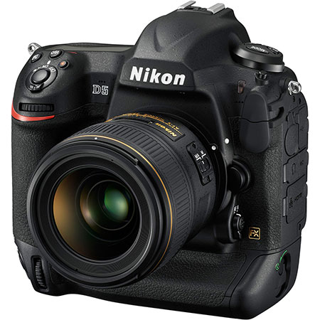    Nikon D5