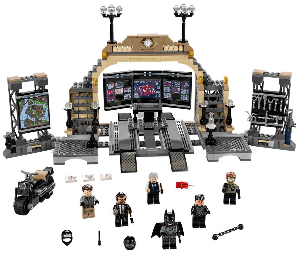 Конструктор Lego Super Heroes Бэтпещера: схватка с Загадочником 76183 конструктор модель бэтмена lego dc batman 76182