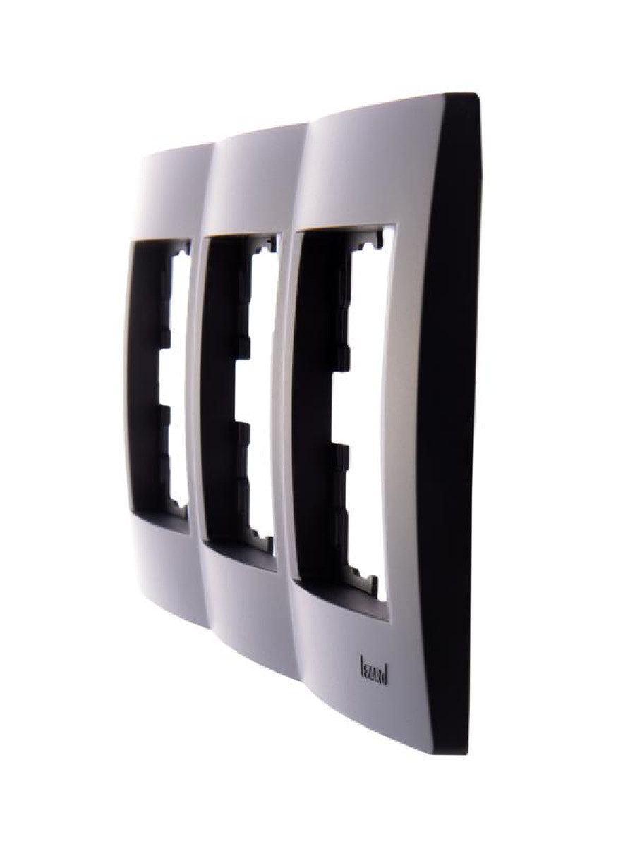 Изображение товара Рамки и основания для ЭУИ Lezard Karina горизонтальные черный бархат 3 места