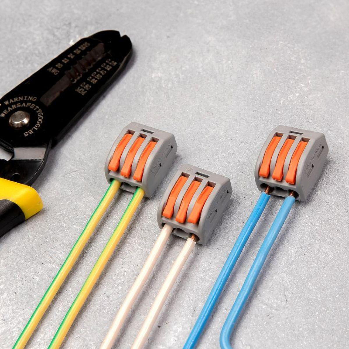 Изображение товара Клемма Rexant 222-413 на 3 проводника 0.08 4 мм2 серый корпус