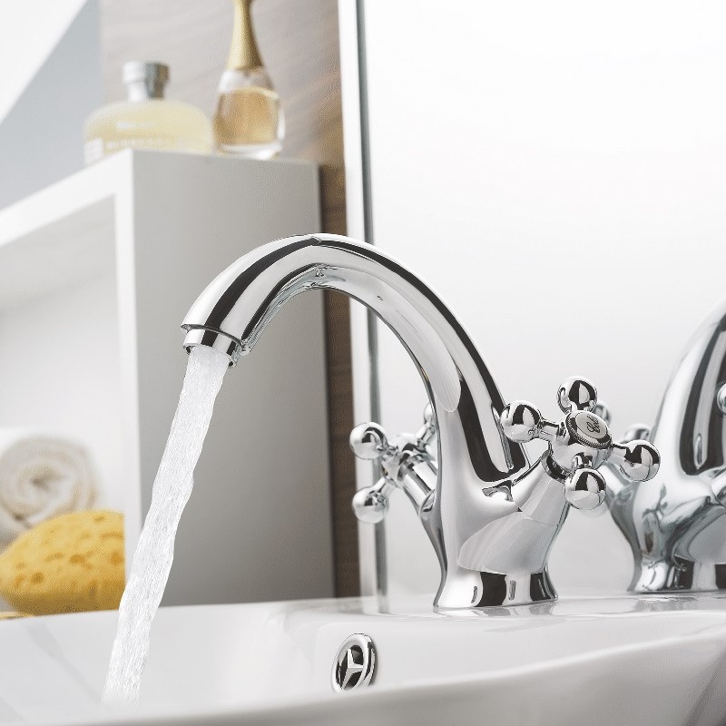 Изображение товара Смеситель для ванной комнаты Cron CN19/хром (CN1019)