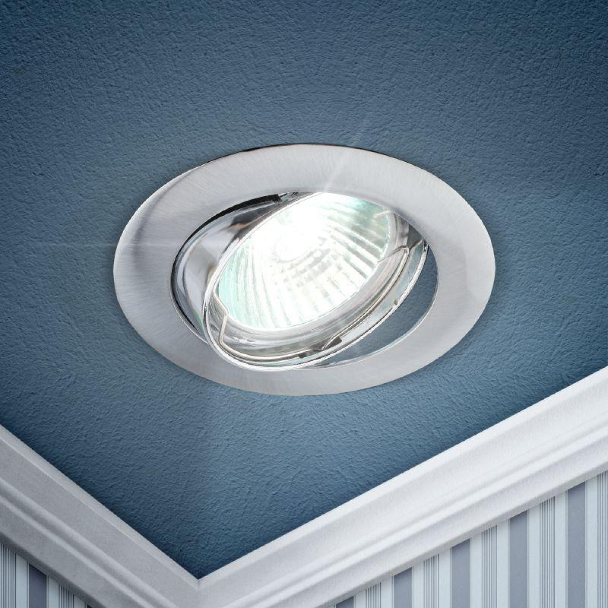 Изображение товара Прожектор светильник направленного света ЭРА KL1A CH 50Вт 12В IP20 хром алюминий