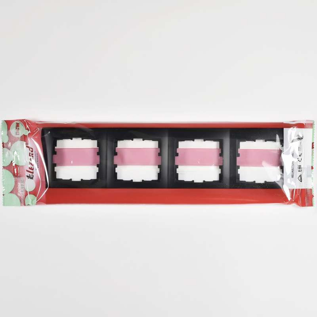 Изображение товара Рамки и основания для ЭУИ Lezard Karina Life 4 места черный бархат