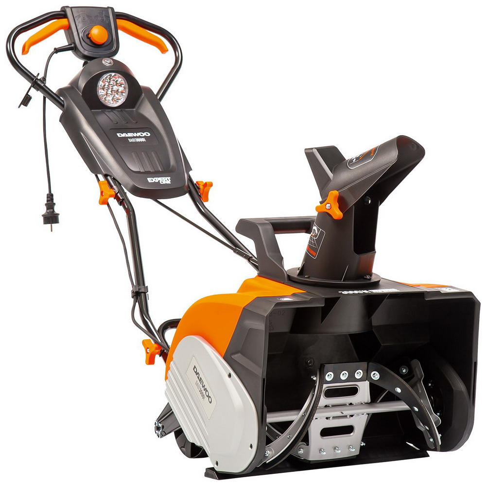 Изображение товара Снегоуборочная машина Daewoo Power Products DAST 3000 E