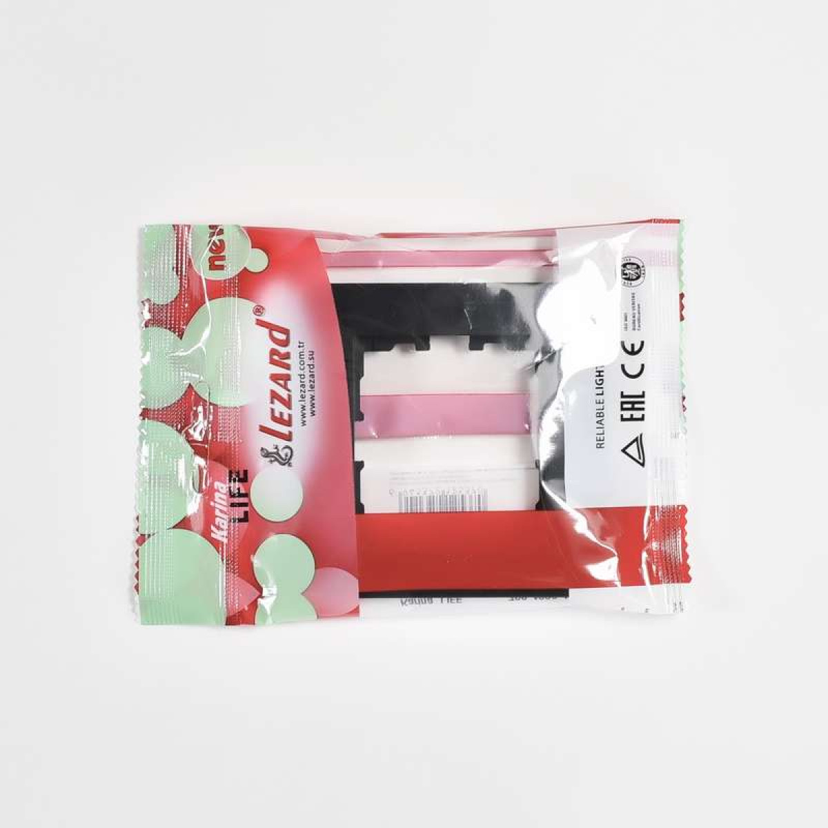 Изображение товара Декоративная рамка для электроустройств Lezard Карина Лайф горизонтальная черный бархат