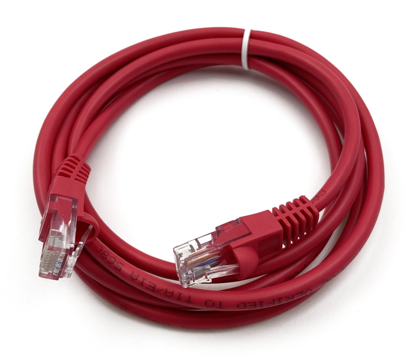 Изображение товара Патч-корд UTP 5E 1.5м красный RJ-45 — надежное подключение для домашних и офисных сетей