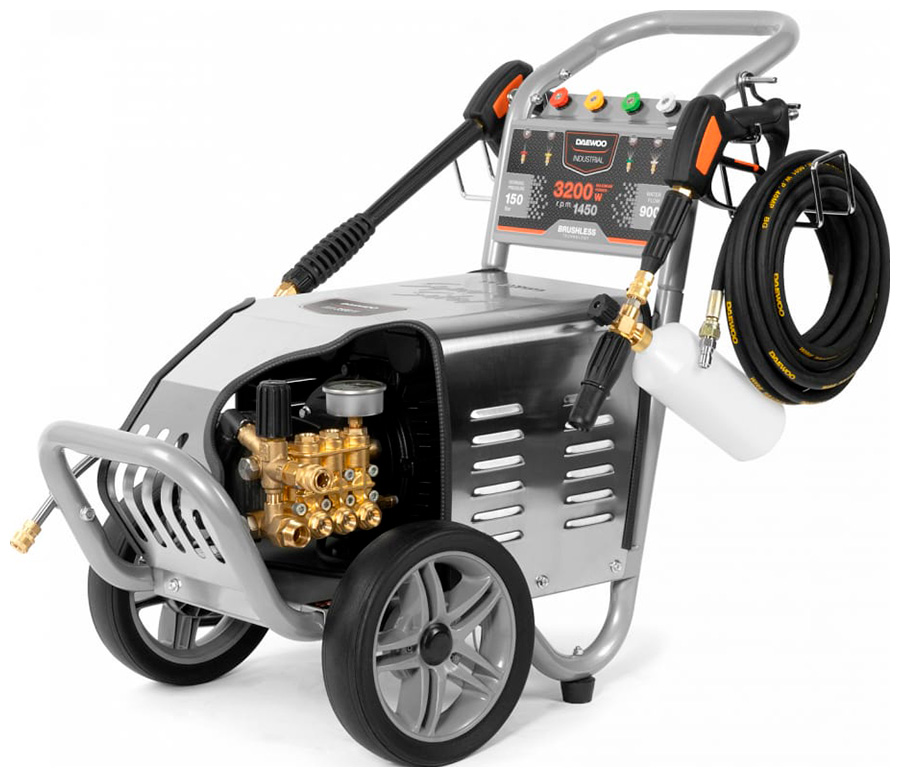Изображение товара Мойка высокого давления Daewoo DAW 3500SW с системой регулировки и аксессуарами