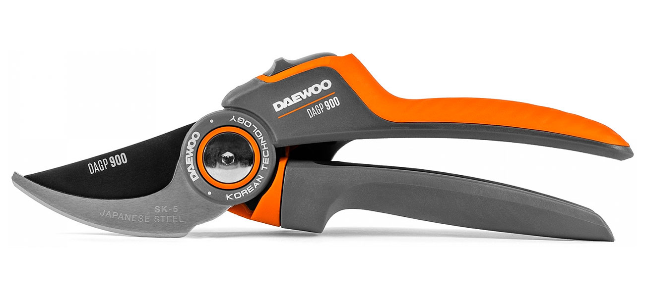 

Секатор Daewoo DAGP 900