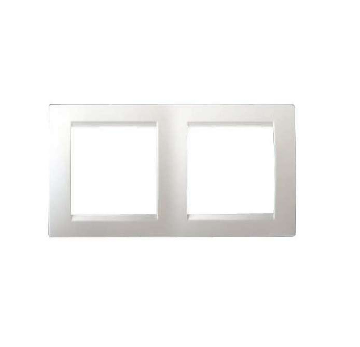Изображение товара Декоративная рамка Simon 2-м15 белая для серии Simon15