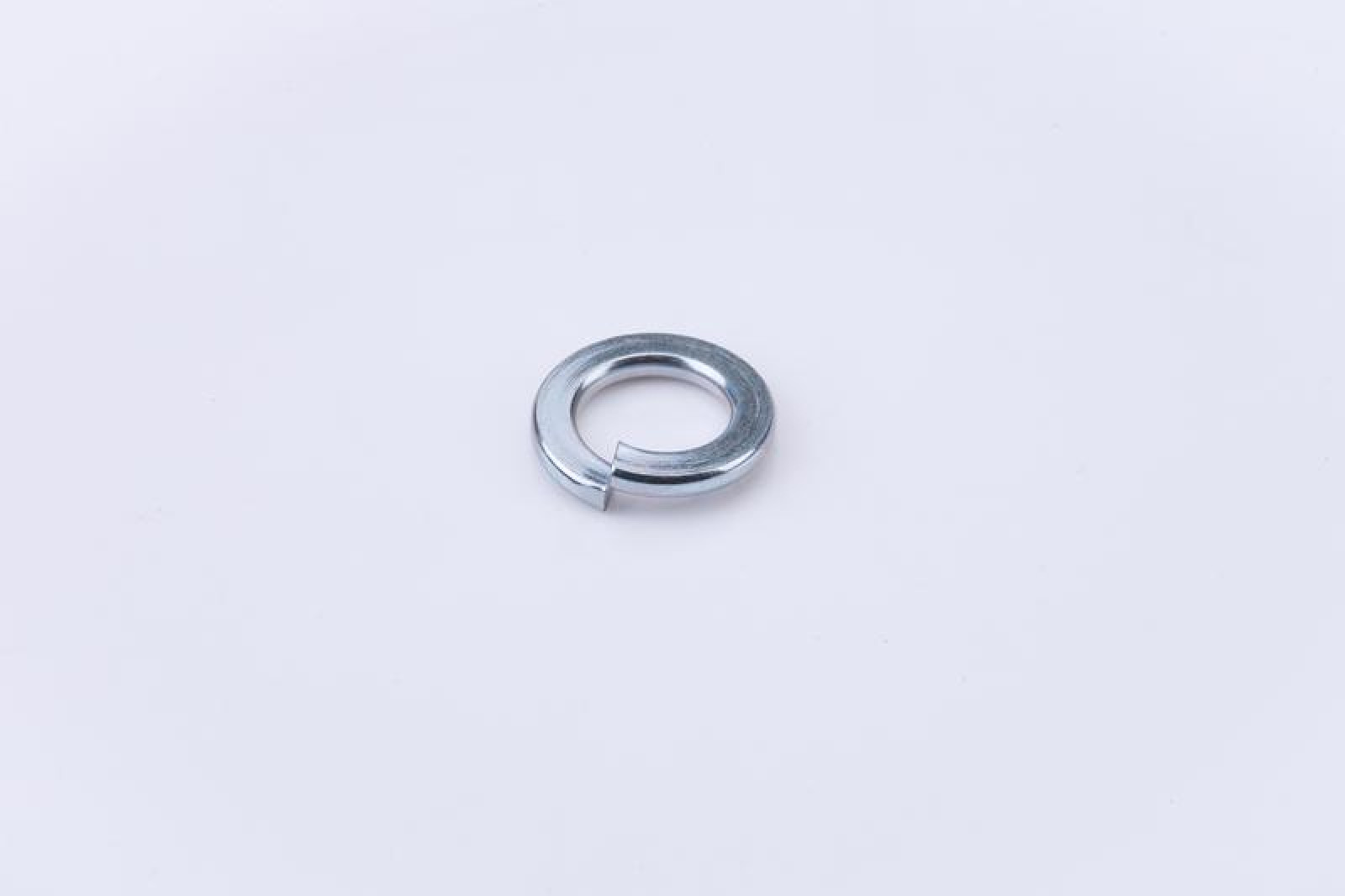 Изображение товара Пружинная шайба М8 цинк DIN 127 200 шт электромонтаж