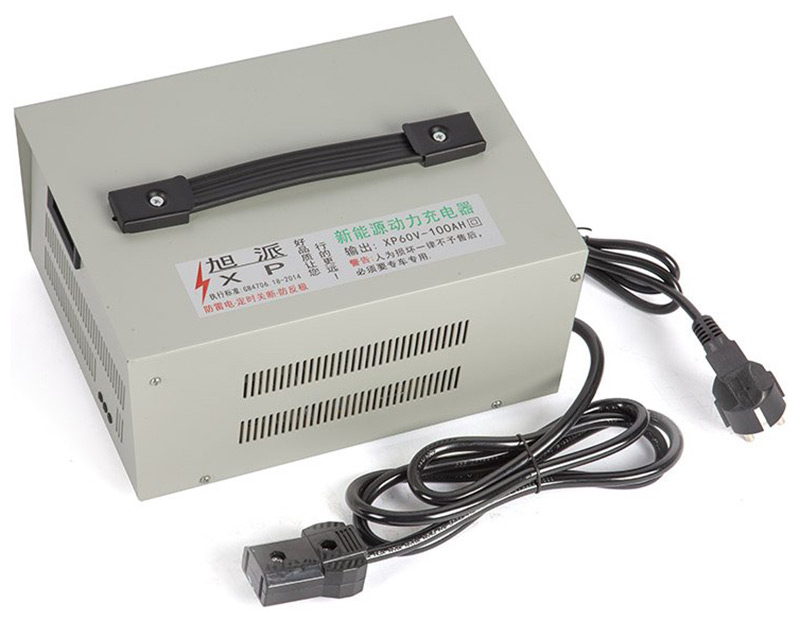 

Зарядное устройство Rutrike для свинцовых тяговых аккумуляторов 60V100AН (12A)