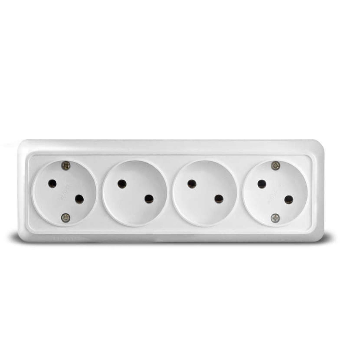 Изображение товара Универсальная 4-гнездовая накладная розетка Олимп 16А IP20 без заземления