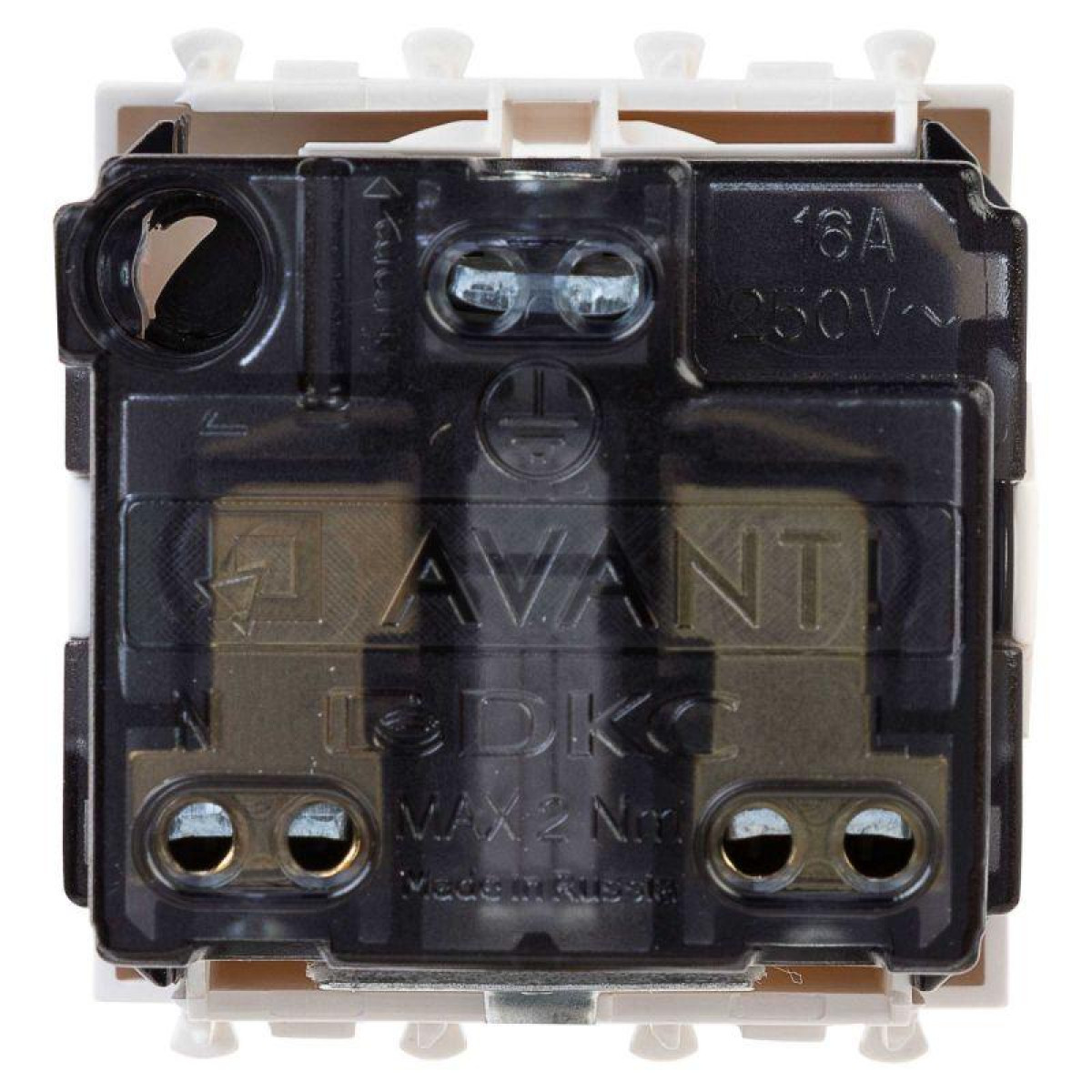 Изображение товара Розетка DKC Avanti 1-м 2-мод. IP20 защита шторки Белое облако 16А