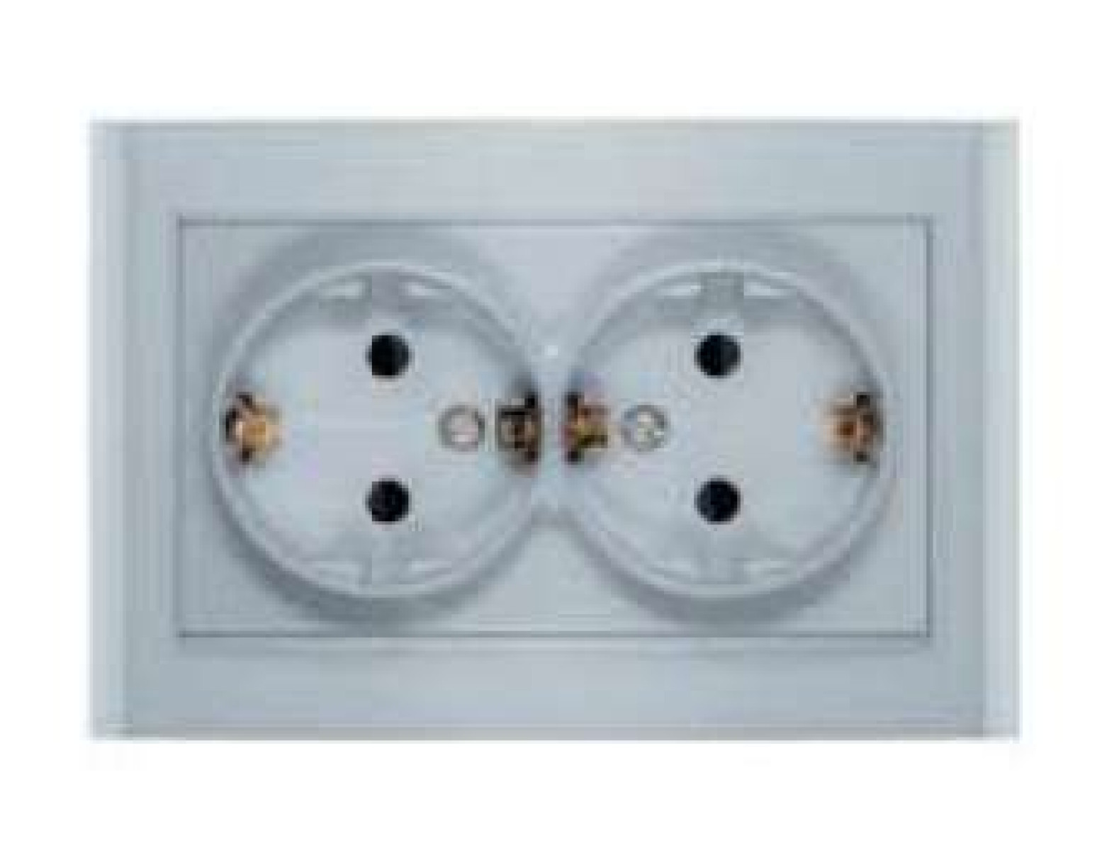 Изображение товара Розетка Универсал Бриллиант 16А IP20 с заземлением серебристая