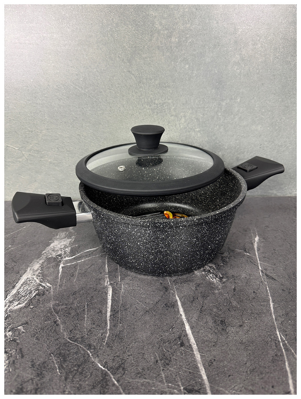 Изображение товара Кастрюля с крышкой и съемными ручками Panairo Harfe Black, 2 л (HA-KAS-2-S2-K.sil)