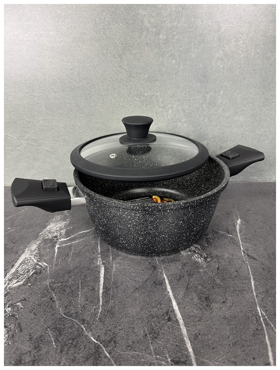 Изображение товара Кастрюля с крышкой и съемными ручками Panairo Harfe Black, 3.3 л (HA-KAS-3-S2-K.sil)