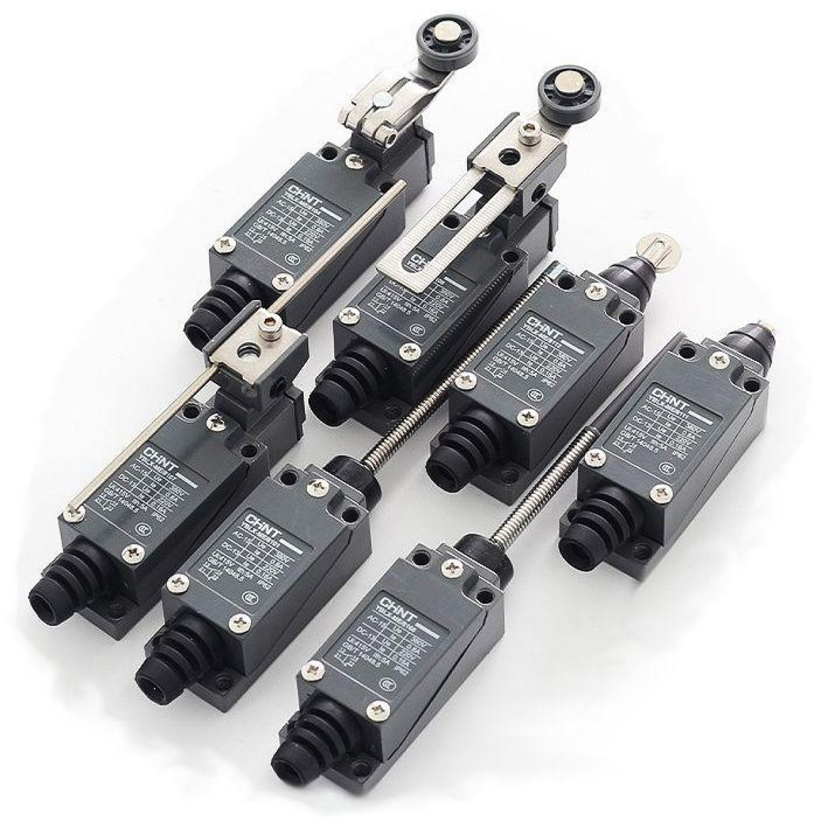 Изображение товара Chint YBLX-ME/8101 универсальный выключатель путевой типа III