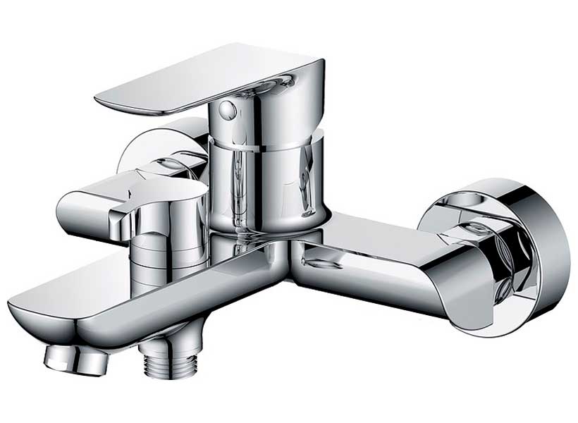 Изображение товара Смеситель для ванны Kaiser Glory 69022 хромированный с душем короткий излив