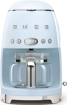 

Кофеварка Smeg DCF02PBEU, пастельный голубой