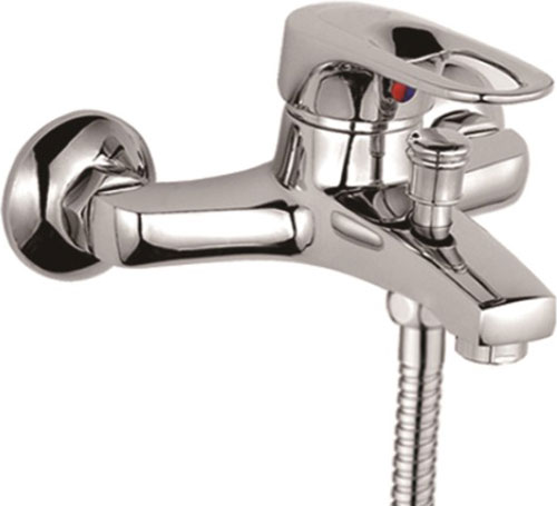 Изображение товара Смеситель для ванны D-Lin D130628 хром традиционный излив монтаж на стену