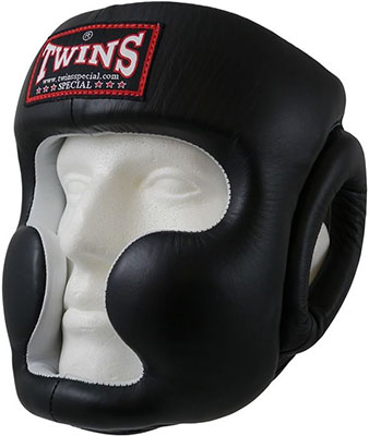 

Шлем боксерский Twins, (кожа) (черный) размер XL HGL-6-black-XL