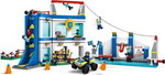 Конструктор Lego City Академия полицейской подготовки 60372